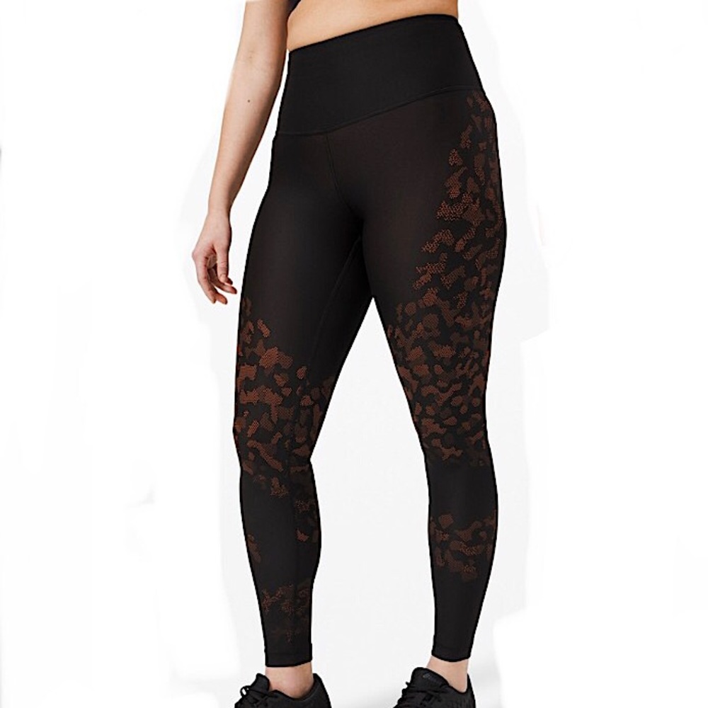 LULULEMON | High-Rise Camo Leggings | Size 6 | NEW